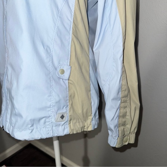 Columbia Windbreaker Jacket Women’s Small Blue Tan Rain Hood Adjustable - Picture 4 of 14